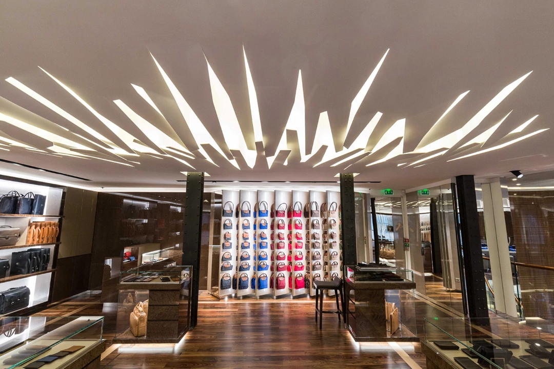 Longchamp Hommes Paris - SOE Stuc & staff