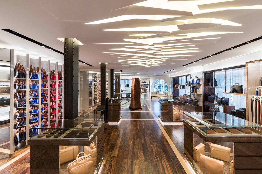 Longchamp Hommes Paris - SOE Stuc & staff