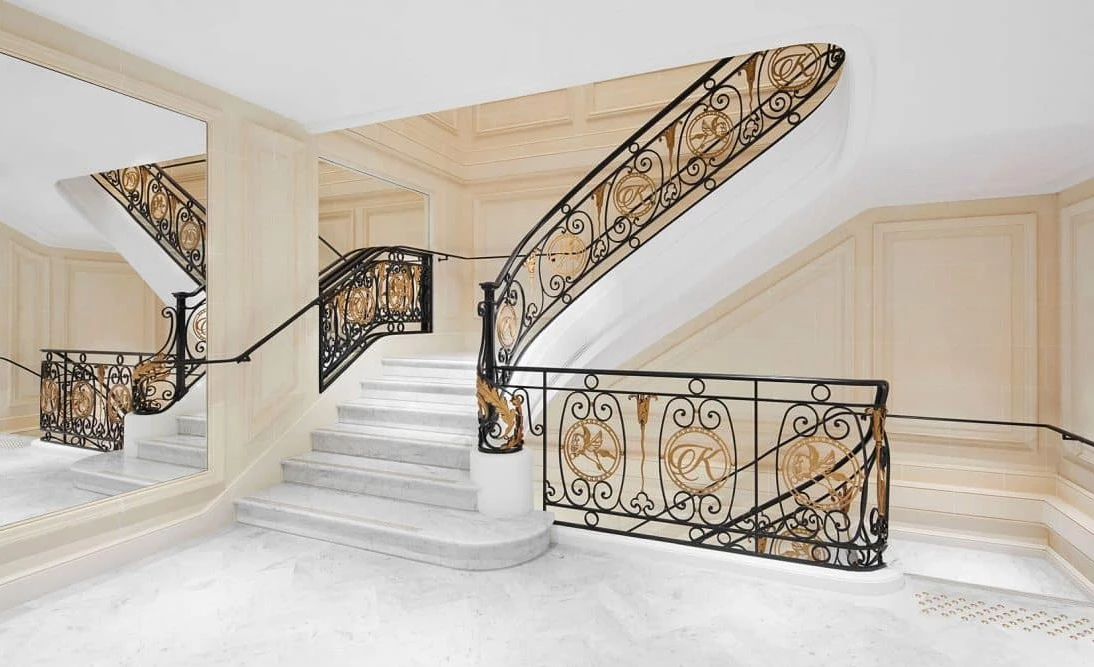 Kith Paris - SOE Stuc & staff