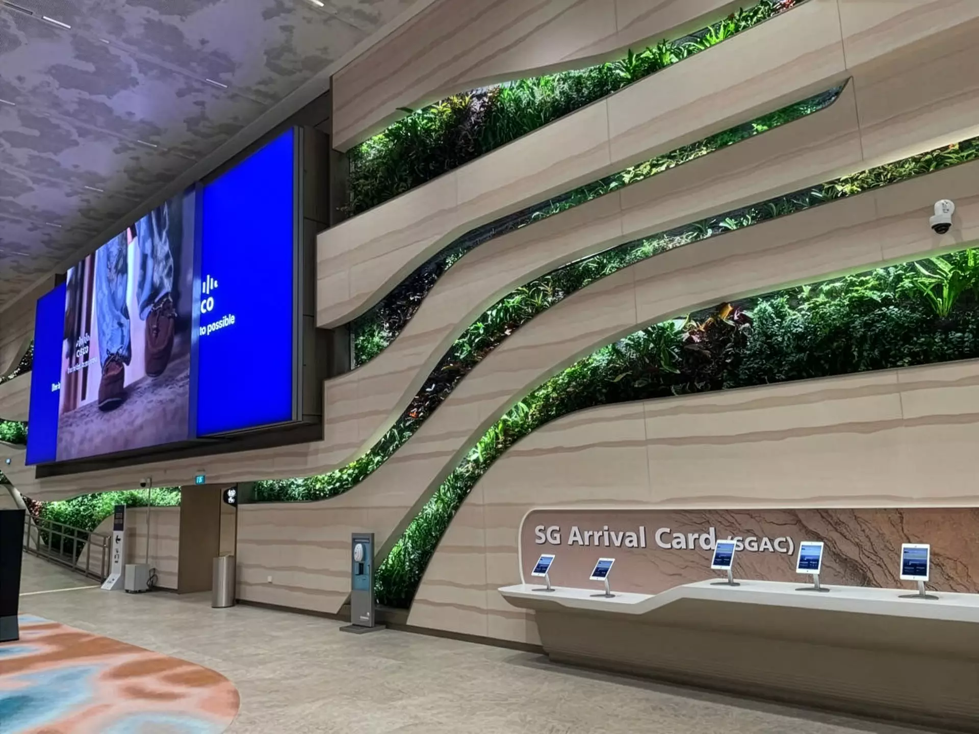 Aéroport de Singapour - SOE Stuc & staff