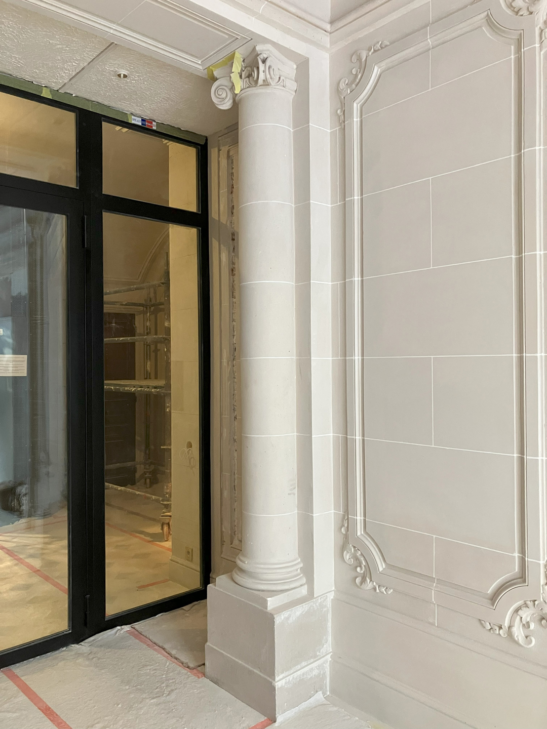 Rue François 1er - Réalisations - SOE Stuc & staff