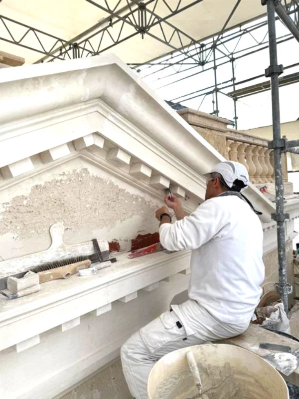 Pavillon des deux îles - Chateau Dampierre - SOE Stuc & staff