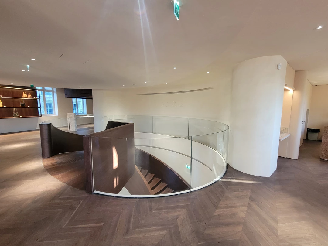 Polène - Champs-Elysees - SOE Stuc & staff