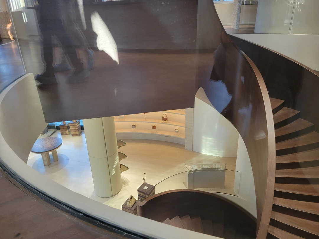 Polène - Champs-Elysees - SOE Stuc & staff