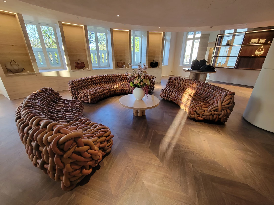 Polène - Champs-Elysees - SOE Stuc & staff